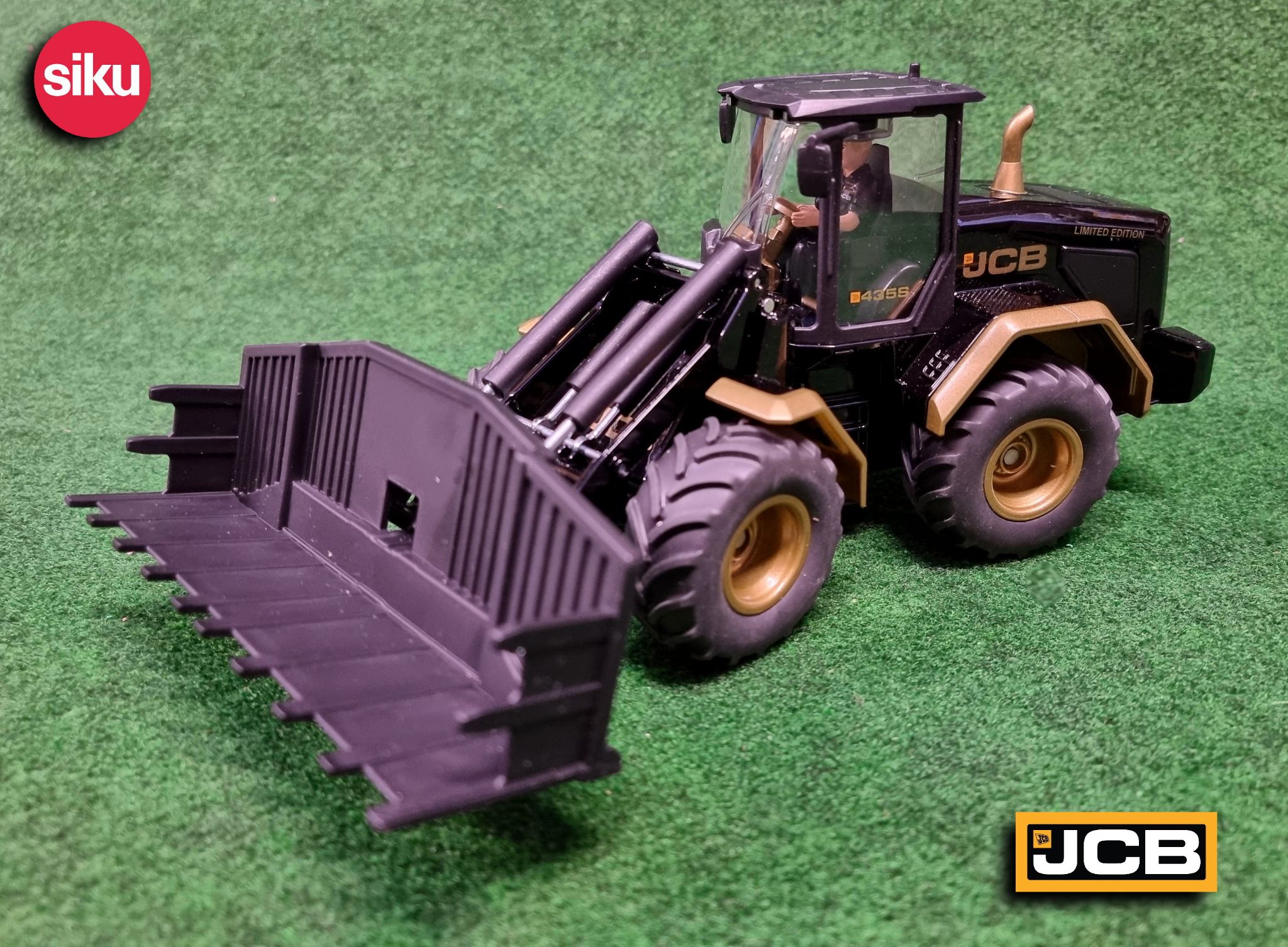 SIKU JCB 435s Loading Shovel - Limited Edition